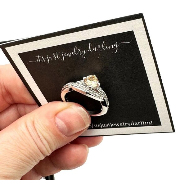 Womens Ring 10K White Gold Champagne Cubic Zirconia 3.9 Gram Size 7.5 - Picture 11 of 12